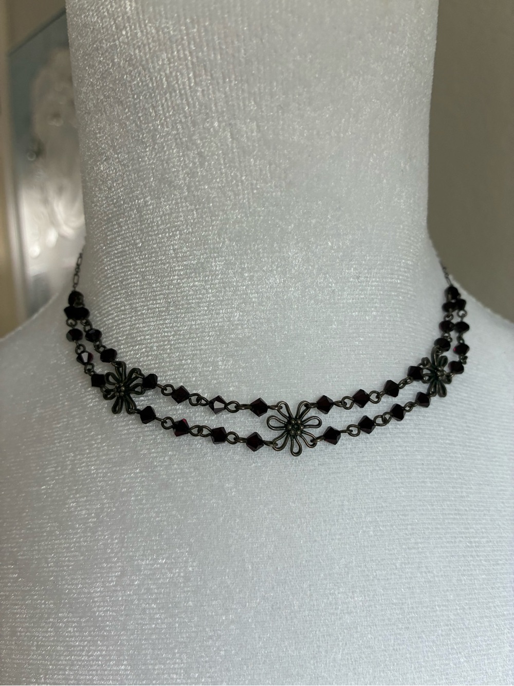Vintage Lori Lori Double-Row Garnet Floral Choker Necklace